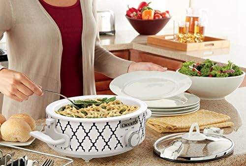 Crock-Pot 2.5 Quart Compact Casserole Slow Cooker RAB1